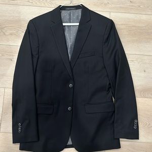 Men’s black jacket